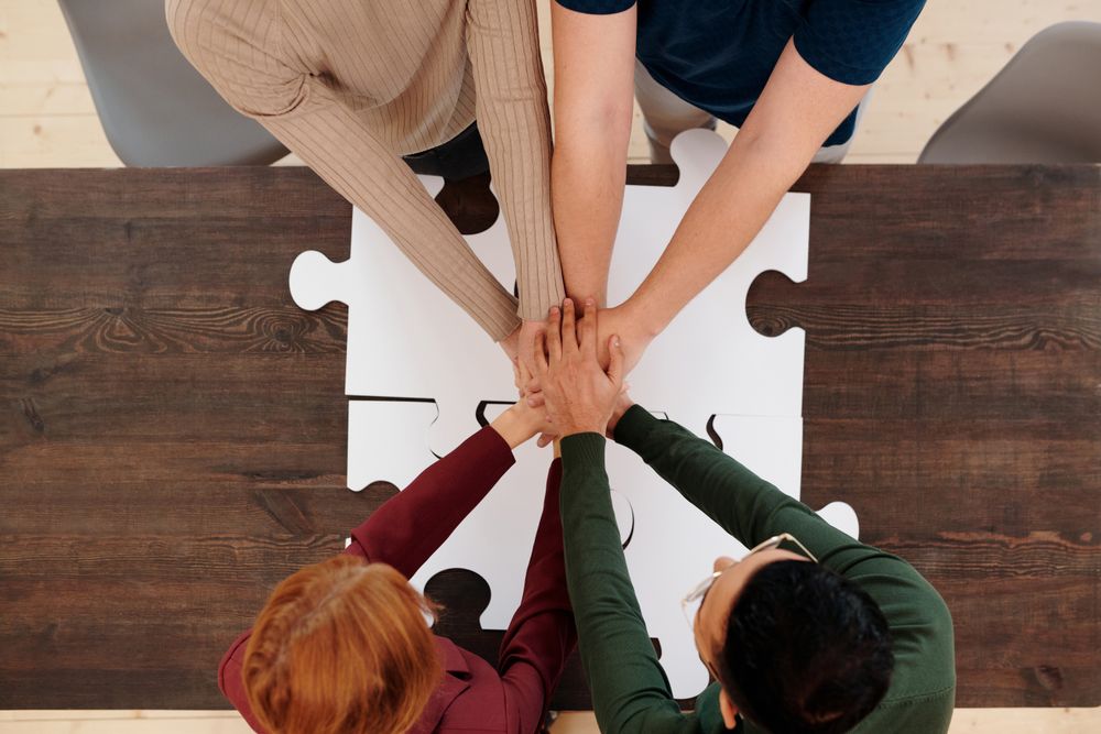 Why Smart Teams Still Struggle to Collaborate